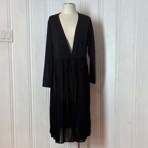 UCHUU Black Pleated Duster Cardigan w/ Sheer Pleated Overlay | Size 3 (Large)